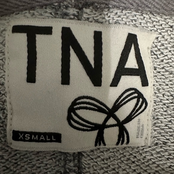 TNA by Aritzia sweatshirt - Picture 7 of 9